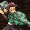 Kotobukiya Demon Slayer: Kimetsu No Yaiba ArtFX J Tanjiro Kamado Statue