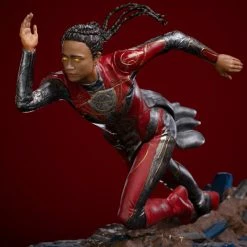 Iron Studios Eternals Battle Diorama Series Makkari 1/10 Art Scale Statue