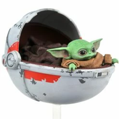 Diamond Select Toys Star Wars The Mandalorian The Child In Pram 1/6 Scale Statue