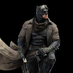 Weta Workshop Zack Snyder’s Justice League Knightmare Batman 1/4 Scale Statue
