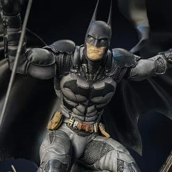 Silver Fox Collectibles Batman: Arkham Knight Batman 1/8 Scale Statue