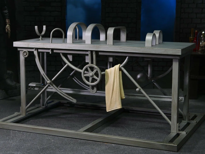 Coupon ๐คฉ NECA Universal Monsters Frankenstein Accessory Pack ๐ 3 NECA Universal Monsters Frankenstein Accessory Pack