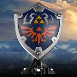 First 4 Figures Video Games The Legend Of Zelda: Breath Of The Wild Hylian Shield Collector's Edition