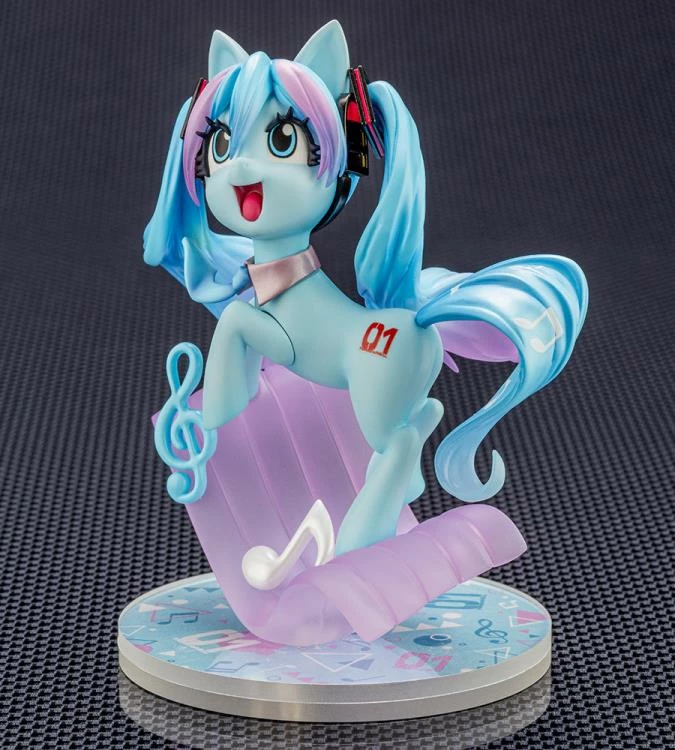 Deals ๐ Kotobukiya Vocaloid Bishoujo Hatsune Miku (feat. My Little Pony) ๐ 19 Kotobukiya Vocaloid Bishoujo Hatsune Miku (feat. My Little Pony)