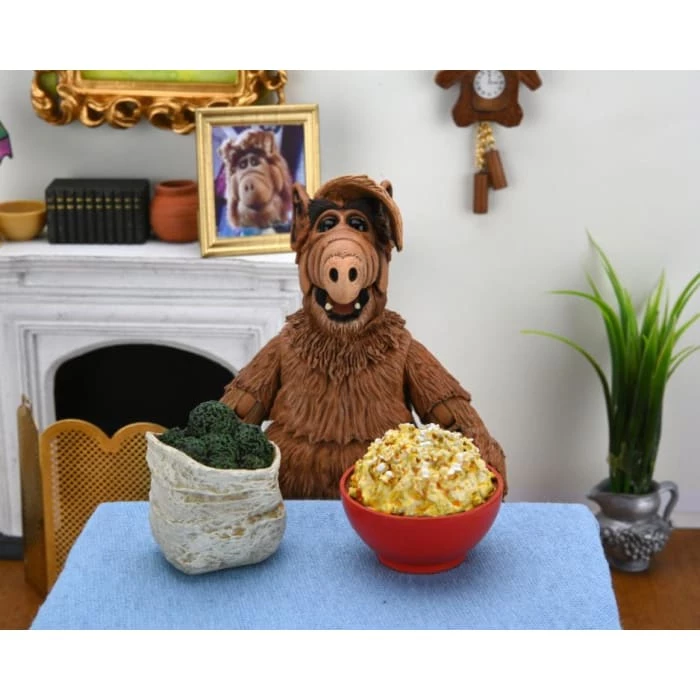 Buy π NECA ALF Ultimate ALF Figure π 5 NECA ALF Ultimate ALF Figure