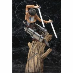 Kotobukiya Attack On Titan ArtFX J Levi Statue (Renewal Package Variant)