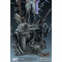 Silver Fox Collectibles Batman: Arkham Knight Batman Vs The Joker 1/8 Scale Diorama