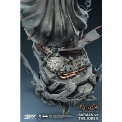 Silver Fox Collectibles Batman: Arkham Knight Batman Vs The Joker 1/8 Scale Diorama