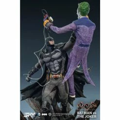Silver Fox Collectibles Batman: Arkham Knight Batman Vs The Joker 1/8 Scale Diorama