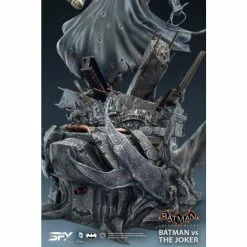 Silver Fox Collectibles Batman: Arkham Knight Batman Vs The Joker 1/8 Scale Diorama