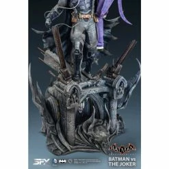 Silver Fox Collectibles Batman: Arkham Knight Batman Vs The Joker 1/8 Scale Diorama
