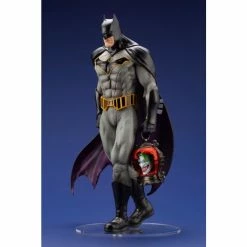 Kotobukiya Batman: Last Knight On Earth ArtFX Batman Statue