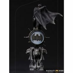 Iron Studios Batman Returns - Batman Deluxe Art Scale 1/10 Statue