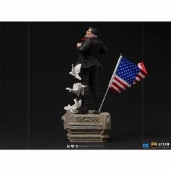 Iron Studios DC Comics Clark Kent 1/10 Deluxe Art Scale Statue