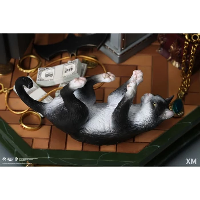 New 🌟 XM Studios DC Premium Collectibles Catwoman 1/6 Scale Statue 🎉 29 XM Studios DC Premium Collectibles Catwoman 1/6 Scale Statue