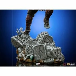 Iron Studios God Of War Battle Diorama Series Kratos & Atreus 1/10 Art Scale Statue
