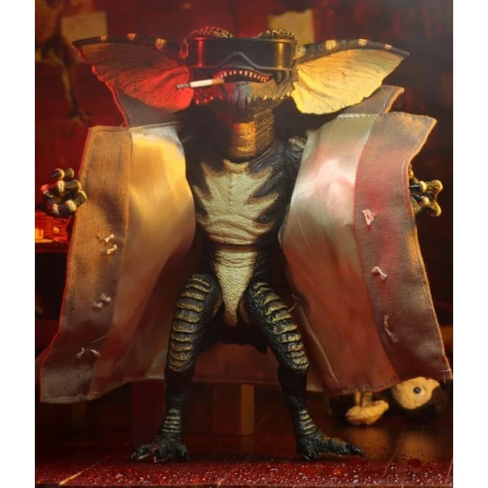 Deals ✨ NECA Gremlins Ultimate Flasher Figure ✨ 4 NECA Gremlins Ultimate Flasher Figure