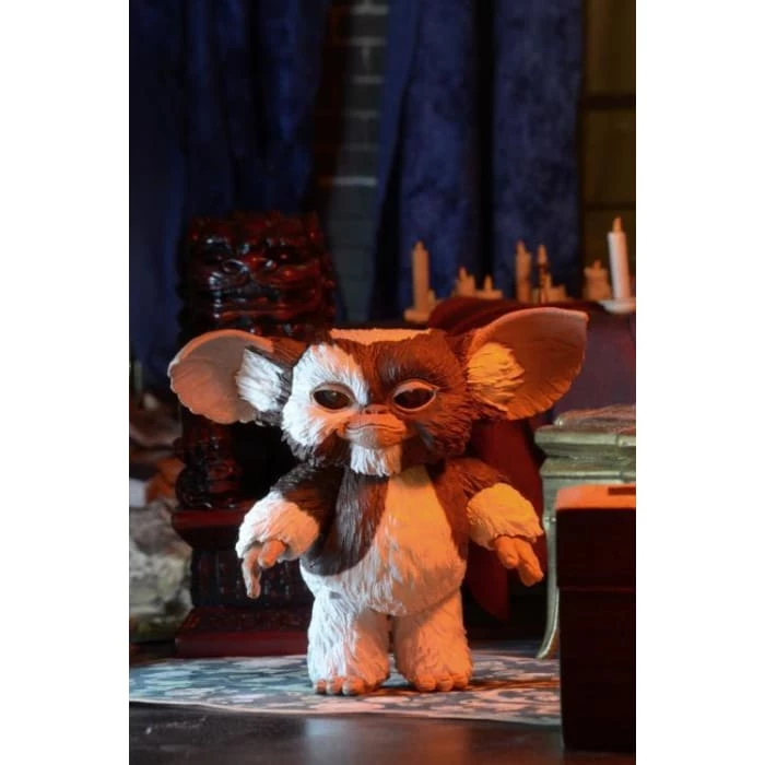 Promo ๐ NECA Gremlins Ultimate Gizmo Figure ๐ฅ 8 NECA Gremlins Ultimate Gizmo Figure