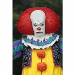 NECA IT (1990) Ultimate Pennywise Figure