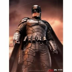 Iron Studios The Batman 1/10 Art Scale Statue