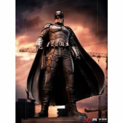 Iron Studios The Batman 1/10 Art Scale Statue