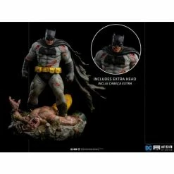 Iron Studios The Dark Knight Returns Batman 1/6 Scale Diorama Statue