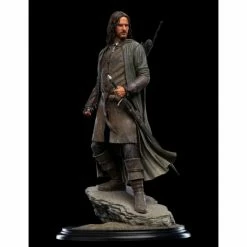 Weta Workshop The Lord Of The Rings Classic Series Aragorn Hunter Of The Plains Statue