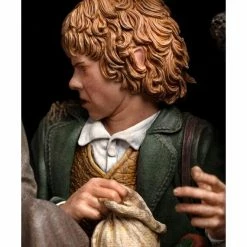 Weta Workshop The Lord Of The Rings Masters Collection Escape Off The Road 1/6 Scale Statue
