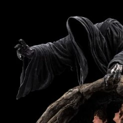 Weta Workshop The Lord Of The Rings Masters Collection Escape Off The Road 1/6 Scale Statue