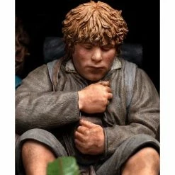 Weta Workshop The Lord Of The Rings Masters Collection Escape Off The Road 1/6 Scale Statue