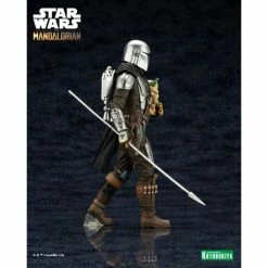 Kotobukiya The Mandalorian ArtFX+ The Mandalorian & Grogu With Beskar Staff Statue