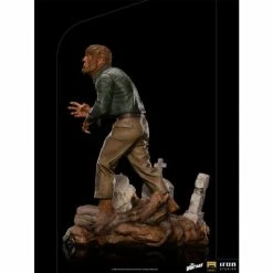 Iron Studios Universal Monsters The Wolf Man Deluxe 1/10 Art Scale Statue