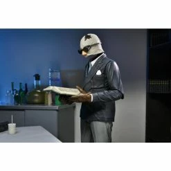 NECA Universal Monsters Ultimate Invisible Man Figure