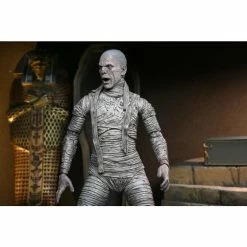 NECA Universal Monsters Ultimate Mummy (Color) Figure