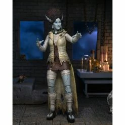 NECA Universal Monsters X Teenage Mutant Ninja Turtles Ultimate April O'Neil As The Bride Of Frankenstein