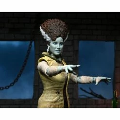 NECA Universal Monsters X Teenage Mutant Ninja Turtles Ultimate April O'Neil As The Bride Of Frankenstein