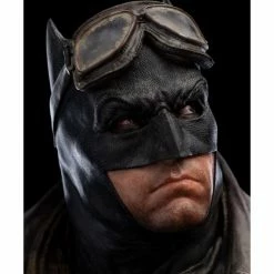 Weta Workshop Zack Snyder’s Justice League Knightmare Batman 1/4 Scale Statue