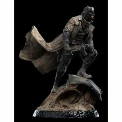 Weta Workshop Zack Snyder’s Justice League Knightmare Batman 1/4 Scale Statue