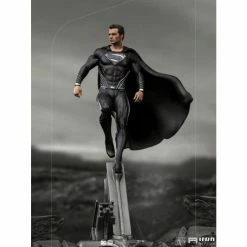 Iron Studios Zack Snyder’s Justice League Superman (Black Suit) 1/10 Art Scale Statue