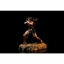Iron Studios Zack Snyder’s Justice League Wonder Woman 1/10 Art Scale Statue